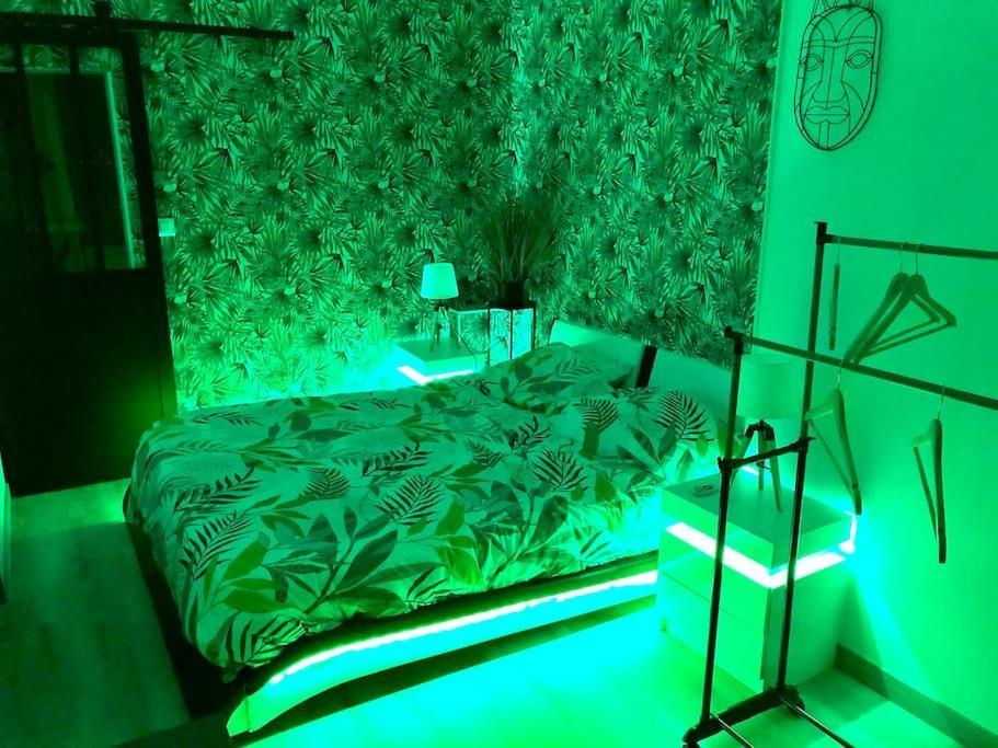 Le Led Room,Centre Ville Place De Parking Gratuite Sens Dış mekan fotoğraf